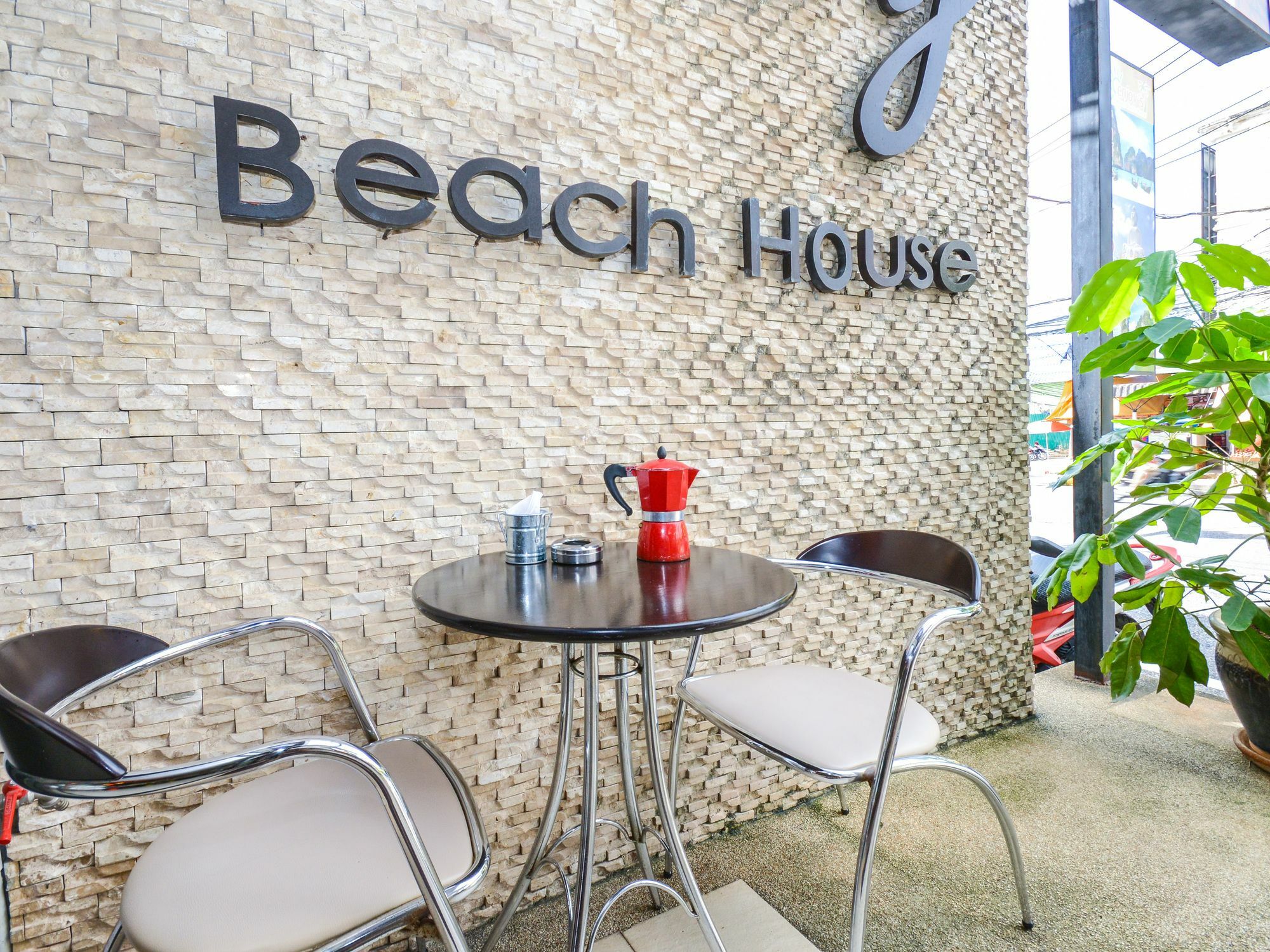 Enjoy'S Beach House & Cafe' Ban Karon Exterior foto